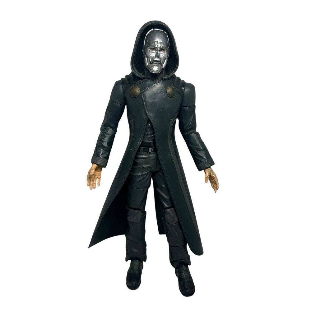 2005 Marvel Legends 12” Dr. Doom Figure From Fantastic 4 By Toy Biz
